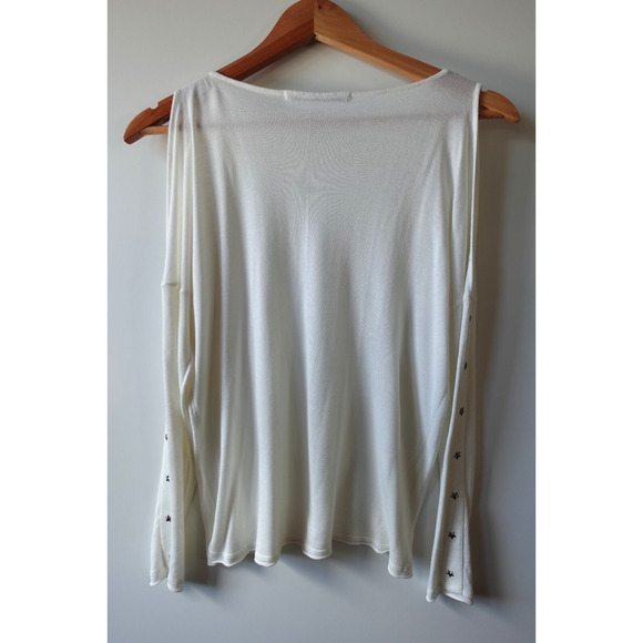 Only Our Story Top Womens XS White Cold Shoulder Star Stud Minimalist Sweater - Picture 2 of 8